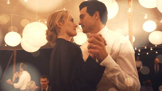 “História de Amor: John F. Kennedy Jr. e Carolyn Bessette” – Motivos para assistir