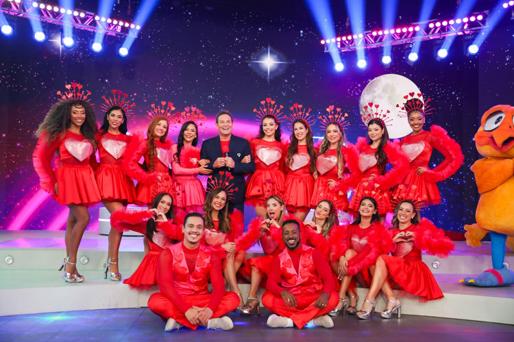 “Viva a Noite” promove disputa romântica e testa sintonia de casais no palco