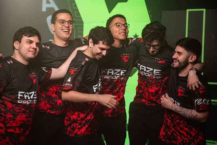 FaZe Clan se isola na liderança da South America League de Rainbow Six